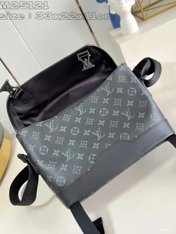 Frstbag ru Voyager LOUIS PM-33*22.5*11CM Messenger VUITTON 0531